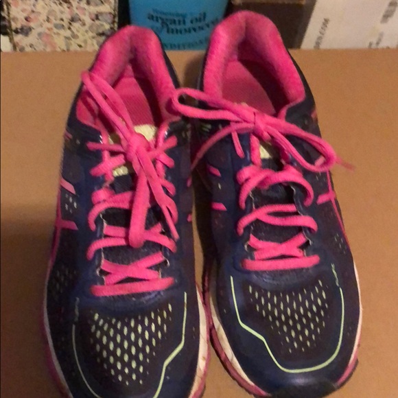 ASIC Sneakers - Picture 1 of 3